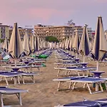 With Garden 250 Meters From The Bibione