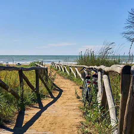 With Garden 250 Meters From The Apartment Bibione