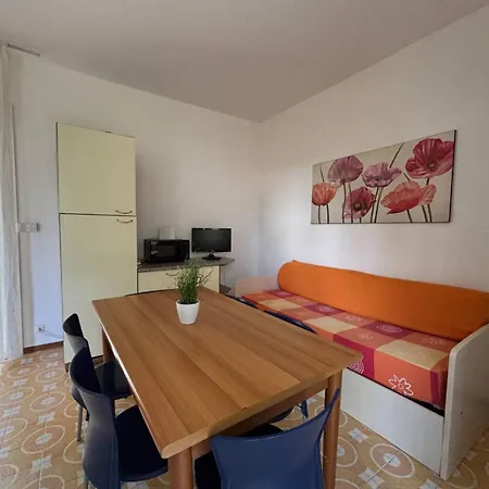 With Garden 250 Meters From The Apartment *